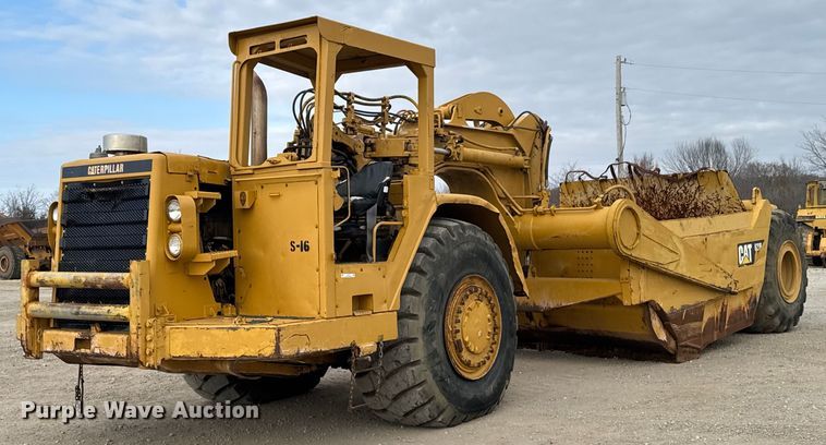 1974 Caterpillar 621B conventional scraper  - DJ9742