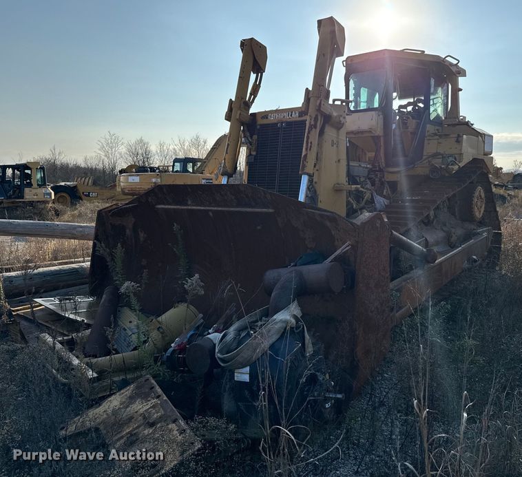 Caterpillar D8N dozer - DJ9744