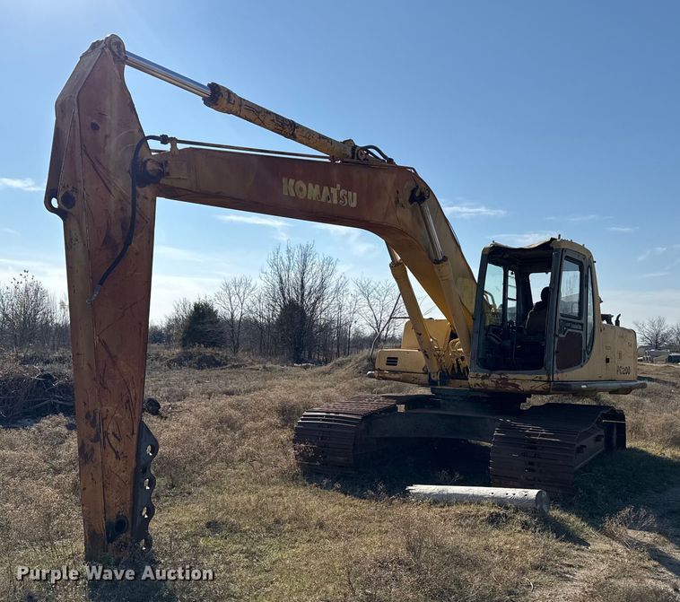 1995 Komatsu PC200LC-6L excavator - DJ9768