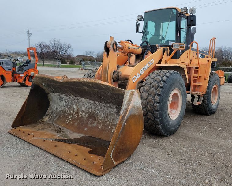2005 Daewoo Mega 300V wheel loader - DN3641