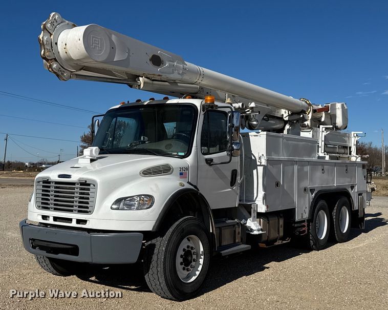 2016 Freightliner Business Class M2 bucket truck - DO0521