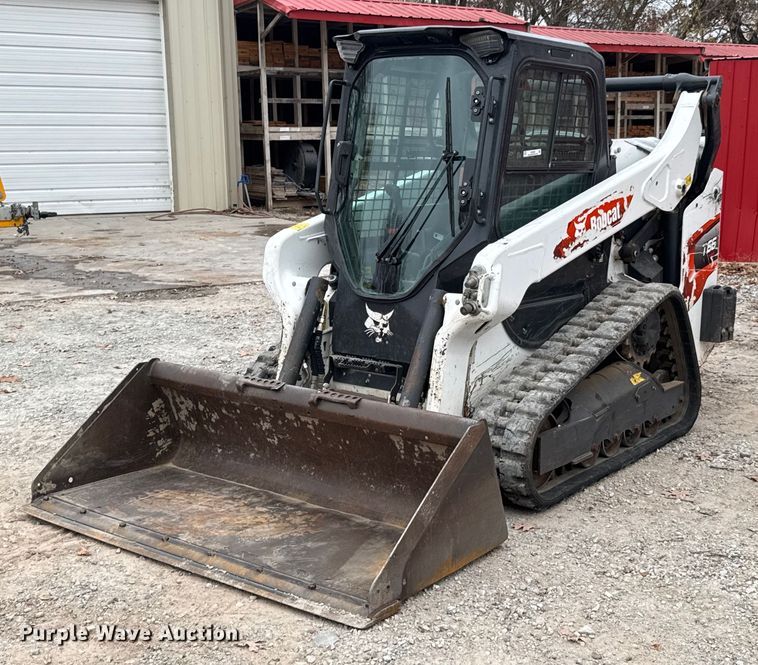2023 Bobcat T66 tracked skid steer loader - DO0550