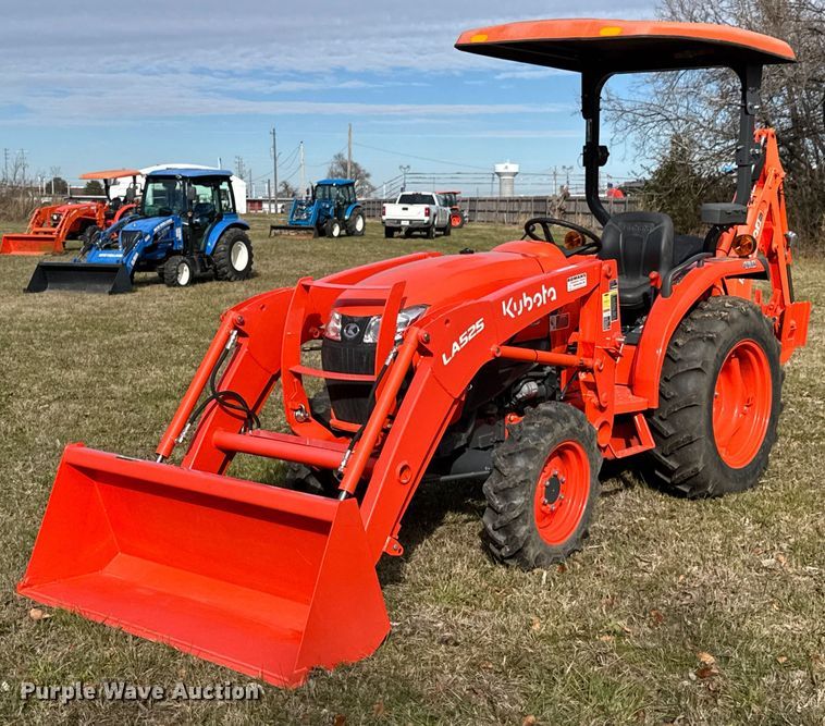 Kubota L3901D MFWD tractor - DO0567