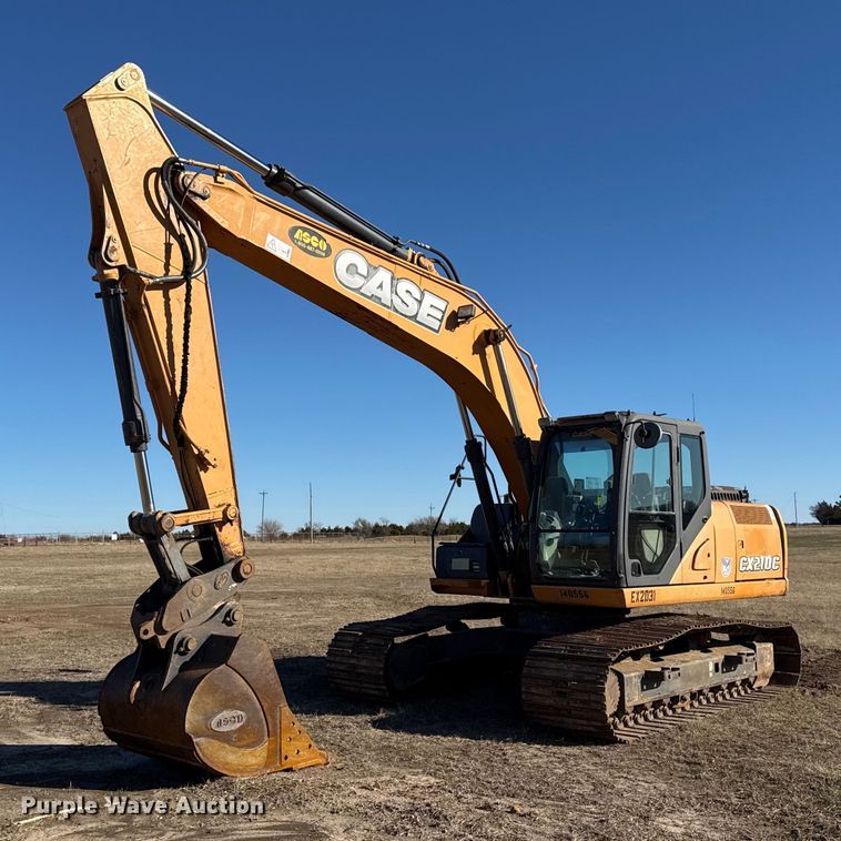 2014 Case CX210C excavator - DO7674