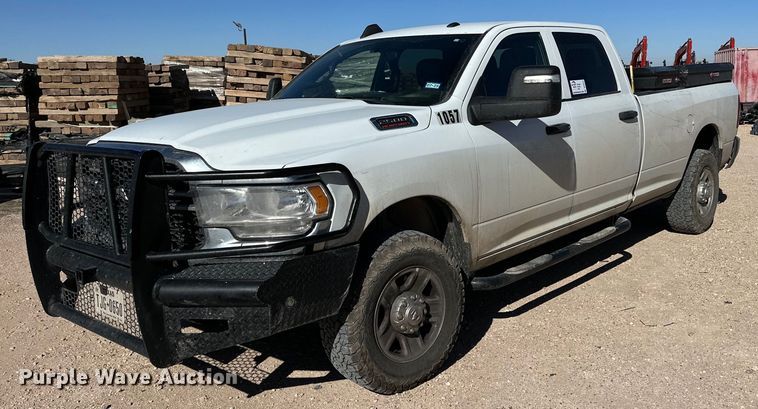 2023 Dodge Ram 2500 Crew Cab pickup truck - DP6073
