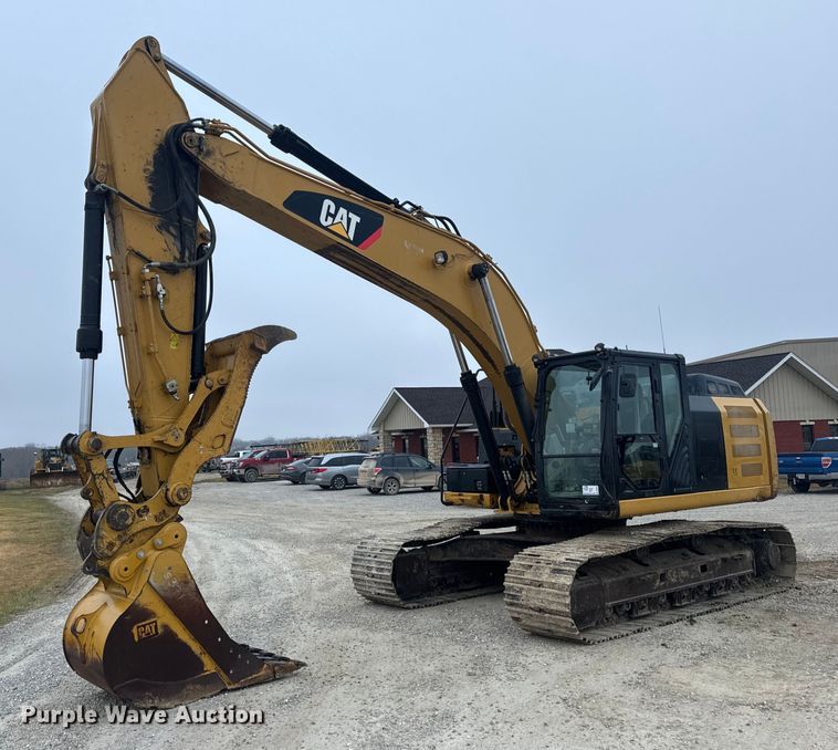 2014 Caterpillar  329EL excavator - DP6810