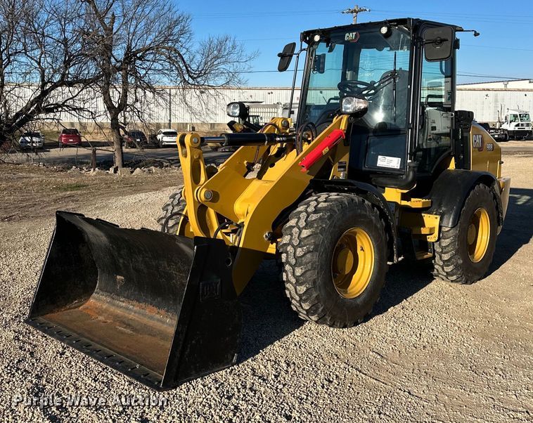 2023 Caterpillar 908 wheel loader - DQ6462