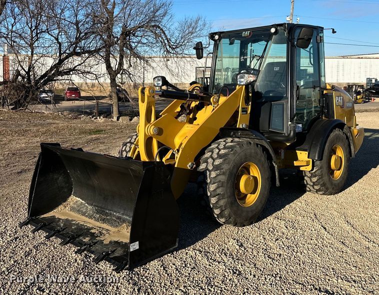 2022 Caterpillar 906M wheel loader - DQ6470