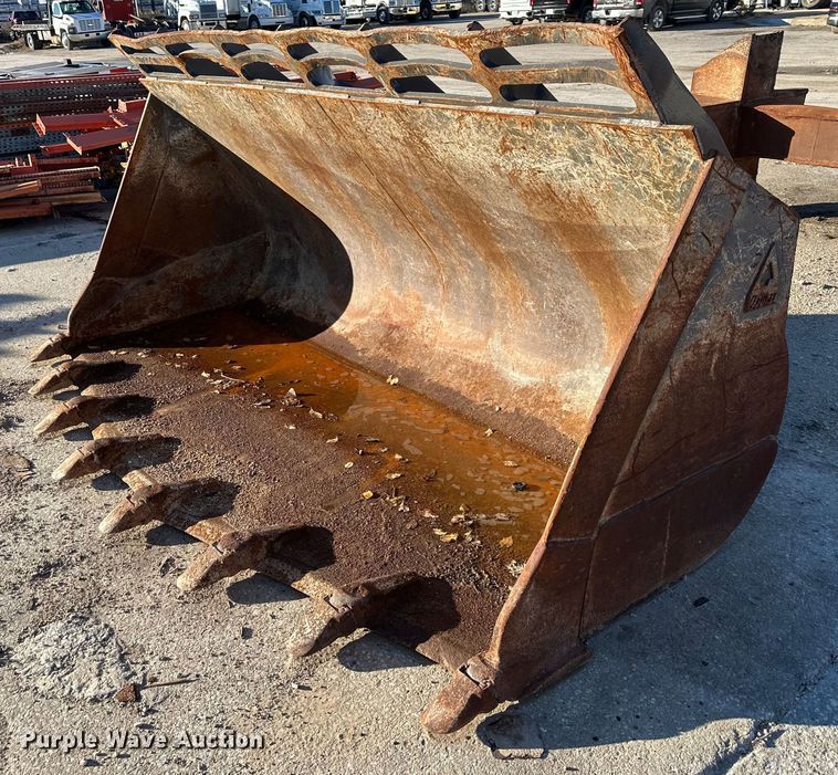 Dymax wheel loader bucket - DS3231