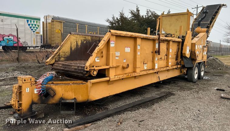 Beast Bandit 3680 horizontal grinder - DS3373