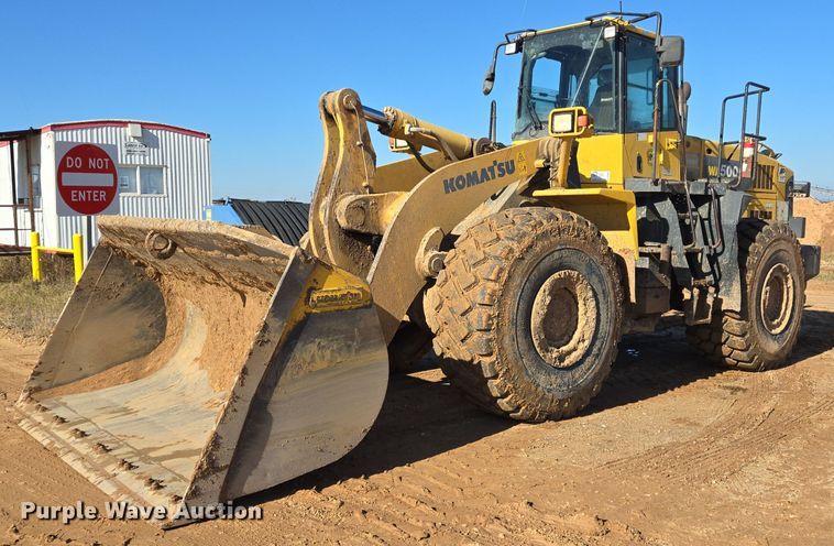 2012 Komatsu WA500-6 wheel loader - DT5401