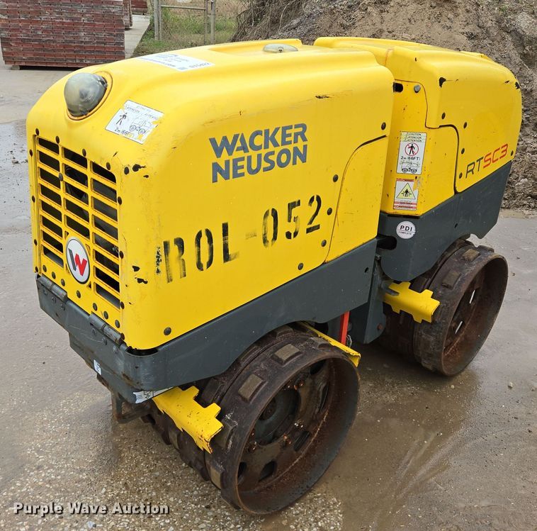 2017 Wacker Neuson RTSC3 trench compactor - DT5422