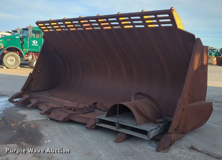 Caterpillar 990 Series wheel loader bucket - DT6580