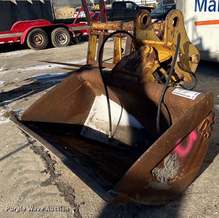 Excavator bucket - DU3268