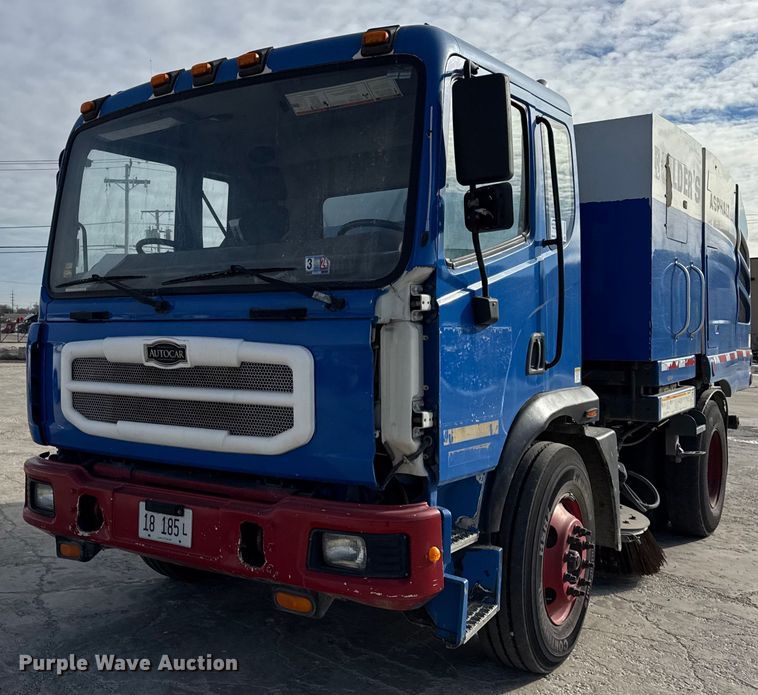 2012 Autocar street sweeper truck - DU3280