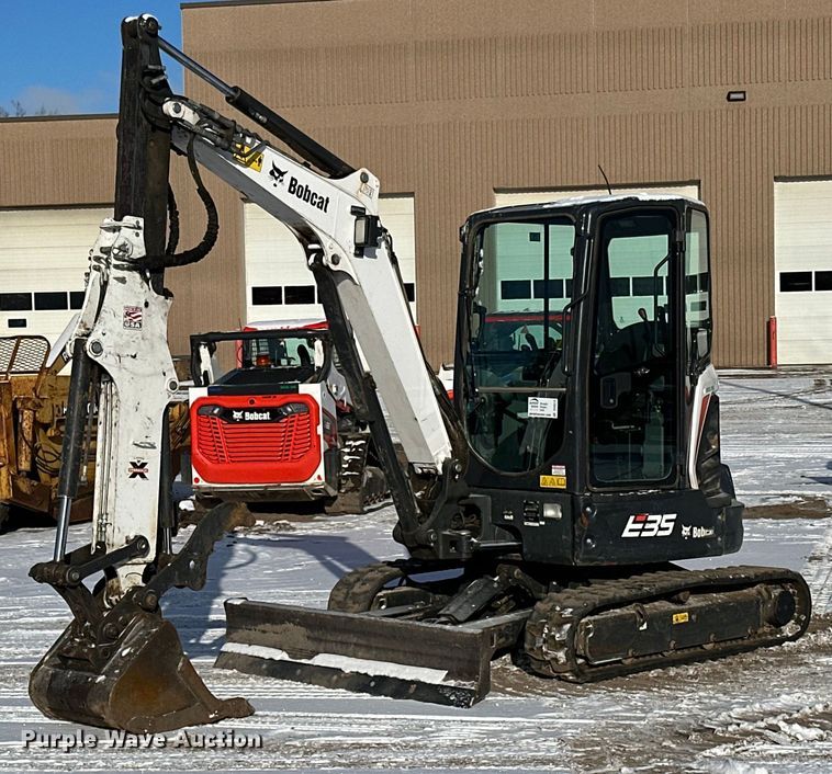 2020 Bobcat E35 mini excavator - DV0516