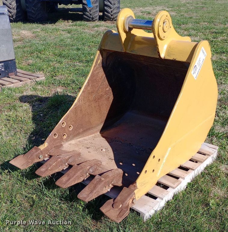 Caterpillar  excavator bucket - DW0919