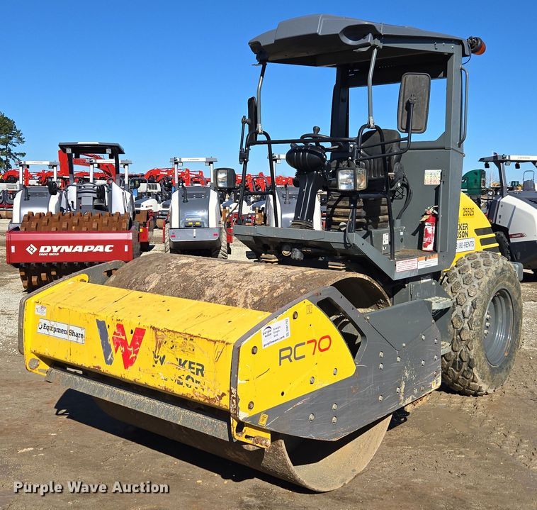 2018 Wacker Neuson RC70 single drum vibratory roller - DW1762