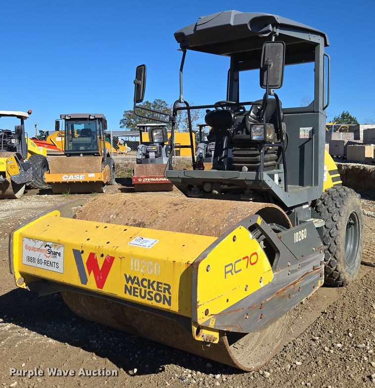 2018 Wacker Neuson RC70 single drum vibratory roller - DW1769