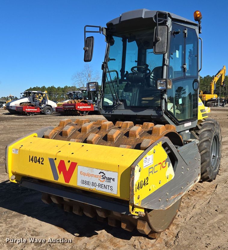 2018 Wacker Neuson RC70 single drum vibratory roller - DW1775