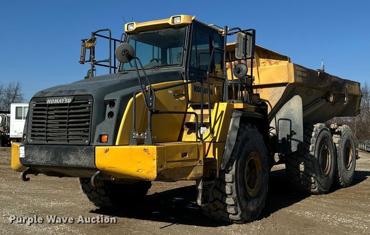 2014 Komatsu HM400-3 articulated haul truck - DW2415