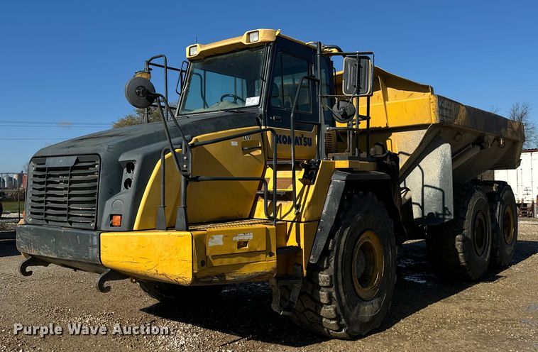 2013 Komatsu HM400-3 articulated haul truck - DW2416