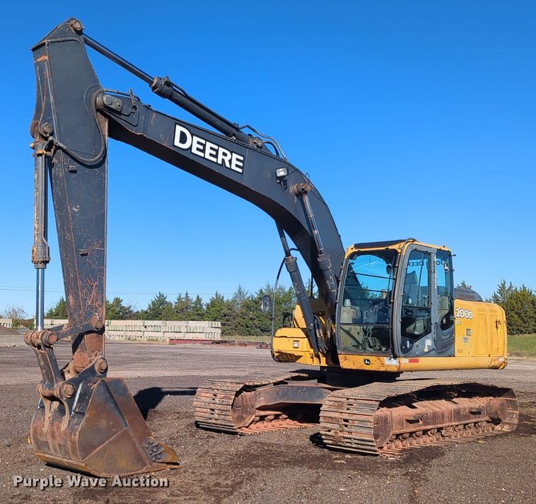 2008 John Deere 200D LC excavator - DW5051