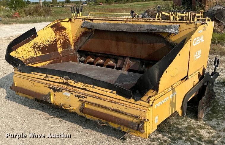 1999 Gehl 1438 paver - DX1265