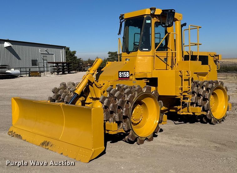 1984 Caterpillar 816B soil compactor - DX3814