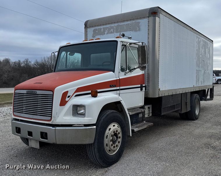 1995 Freightliner FL70 box truck - EG7059