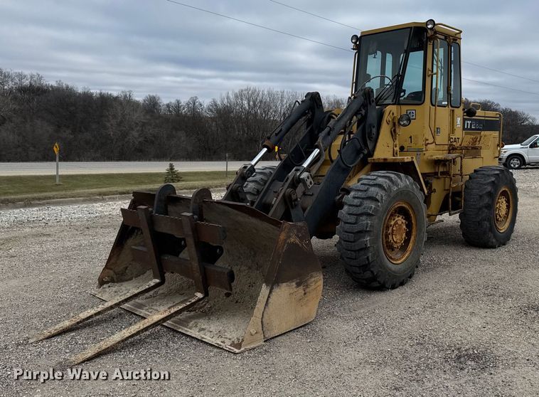 1985 Caterpillar IT28 wheel loader - EG7065