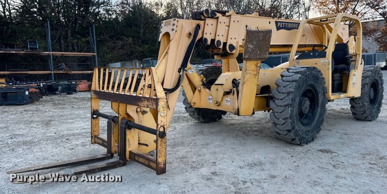 2006 Pettibone 10056 telehandler - EH7370