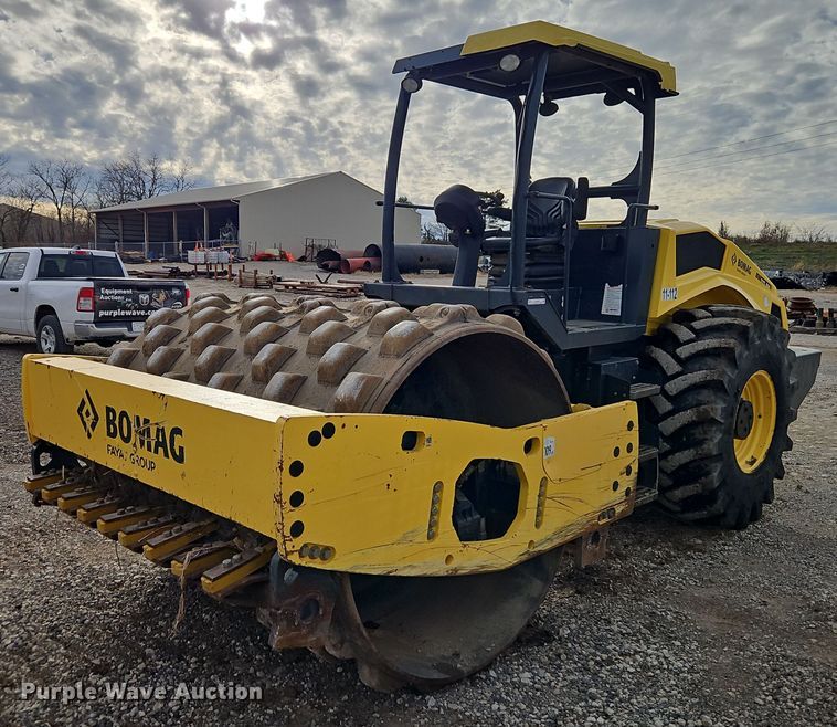2018 Bomag BW213-DH5 single drum vibratory roller - EI8693