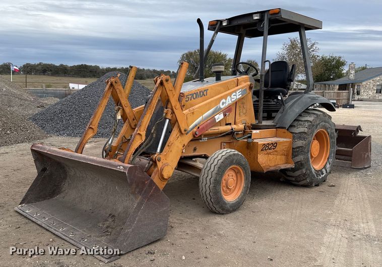 2005 Case 570MXT industrial tractor - EJ3323