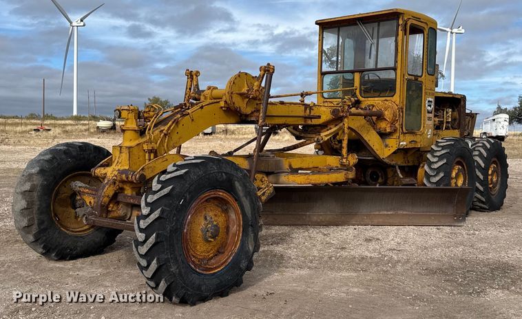 1971 Caterpillar 120 rigid frame motor grader - EJ3327