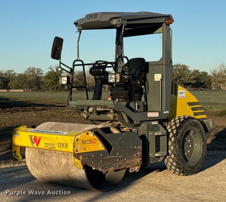 2018 Wacker Neuson RC50 single drum vibratory roller - EJ3377