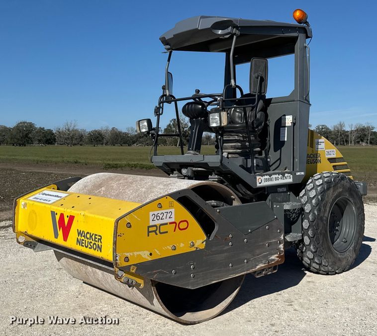 2018 Wacker Neuson RC70 single drum vibratory roller - EJ3387