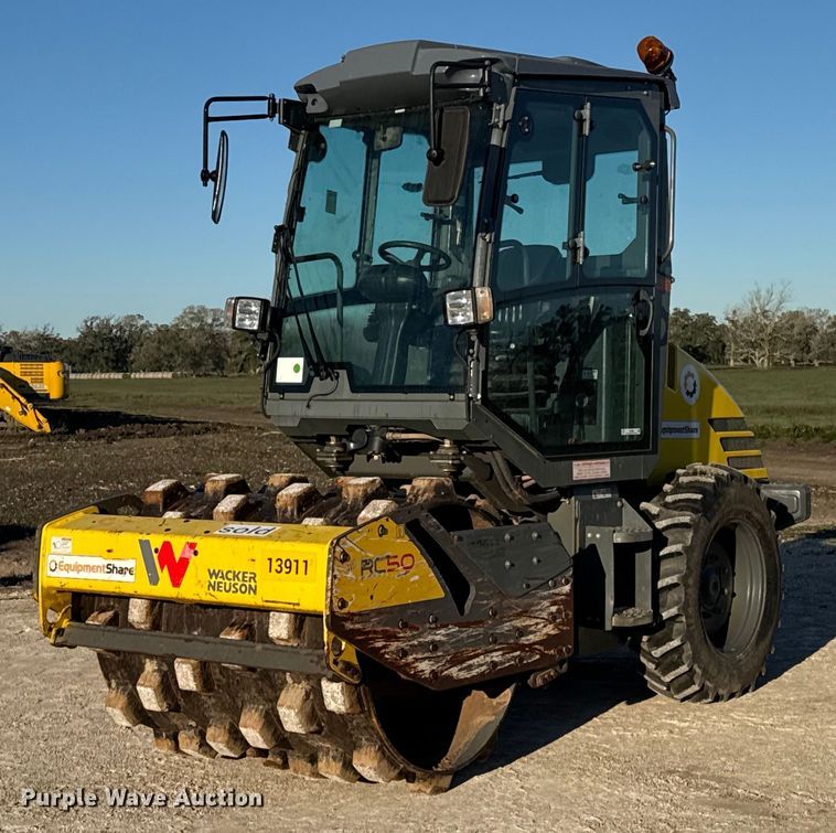 2018 Wacker Neuson RC50P single drum vibratory roller - EJ3389