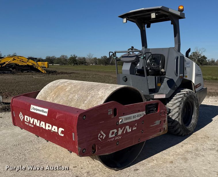 2019 Dynapac CA1400D single drum vibratory roller - EJ3398