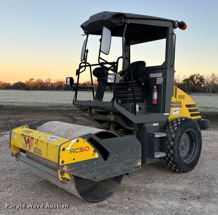2019 Wacker Neuson RC50 single drum vibratory roller - EJ3401