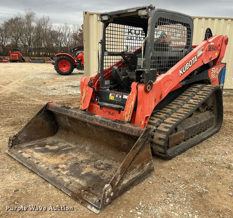 2019 Kubota  SVL95-2S tracked skid steer loader - EJ5260