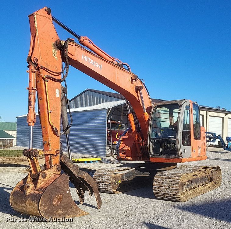 2006 Hitachi ZAXIS 135US excavator - EJ8137