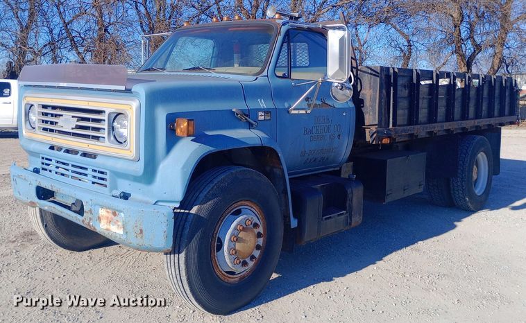 1989 Chevrolet  C70 Custom Deluxe dump truck - EN8610