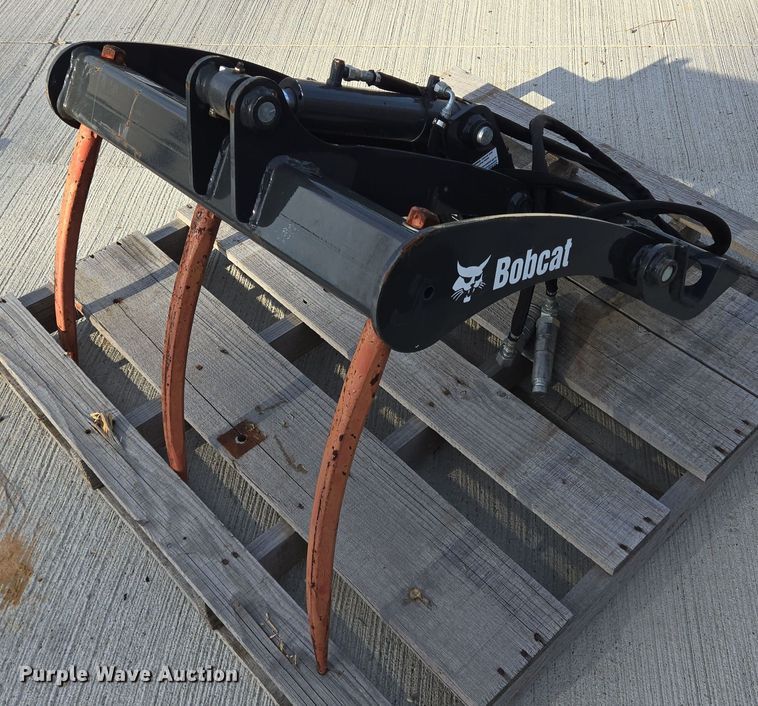 Bobcat utility grapple - EQ2523