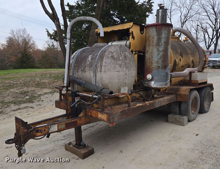 Vac-Tron PMD-800 vacuum trailer - EQ3683