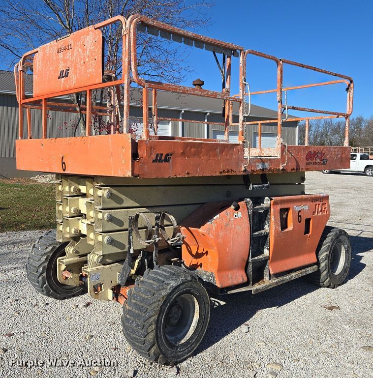 2007 JLG 4394RT scissor lift - EQ3687