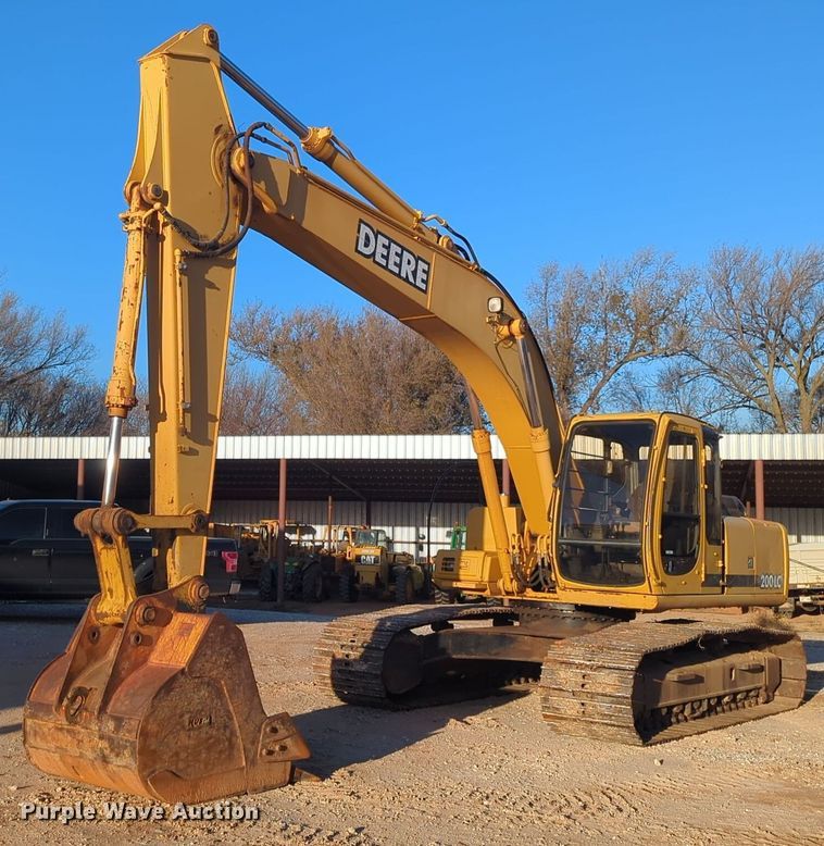 2001 John Deere 200LC excavator - ER1005