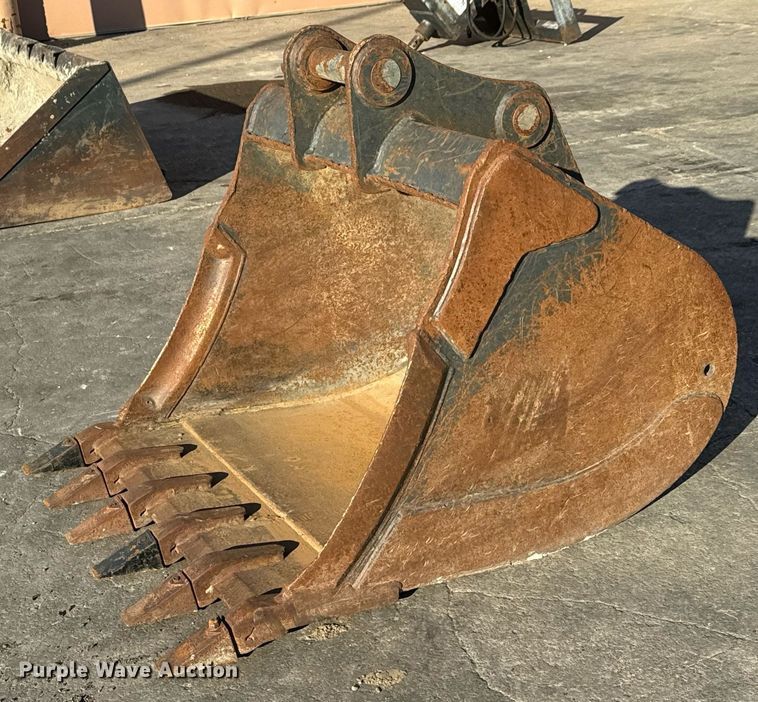 Bobcat MX6T mini excavator bucket - LH9314