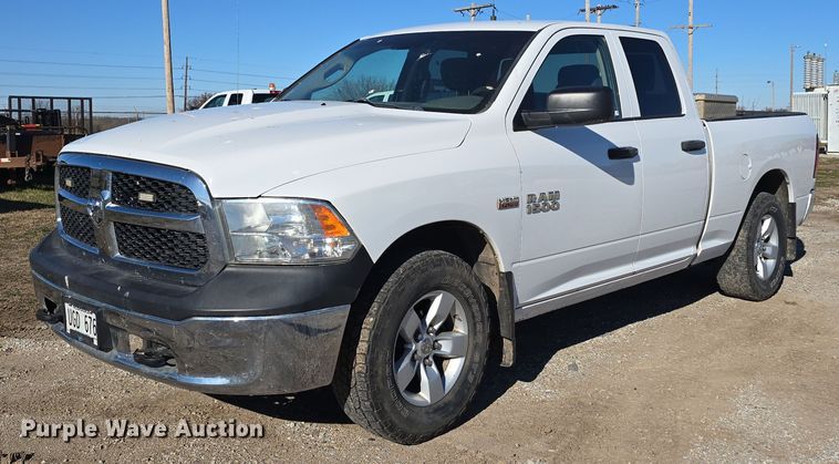 2013 Dodge Ram 1500 Quad Cab pickup truck - LW9991