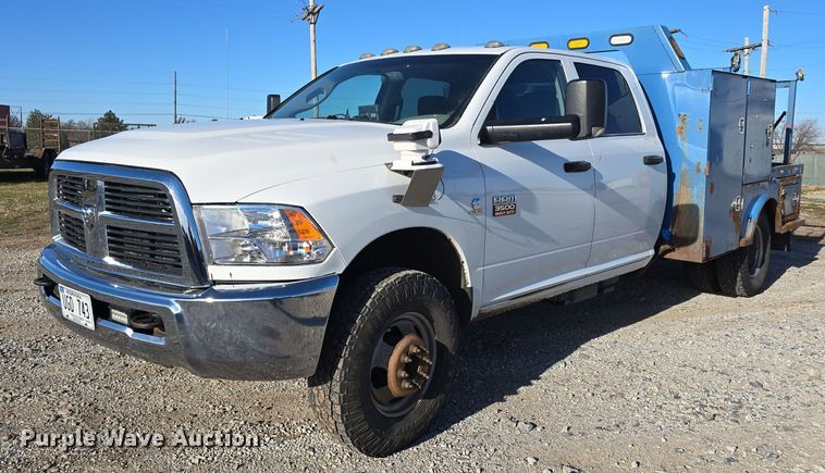 2012 Dodge Ram 3500 Crew Cab utility bed pickup truck - LW9997